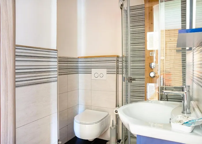 Alta Valle Maira B * Acceglio